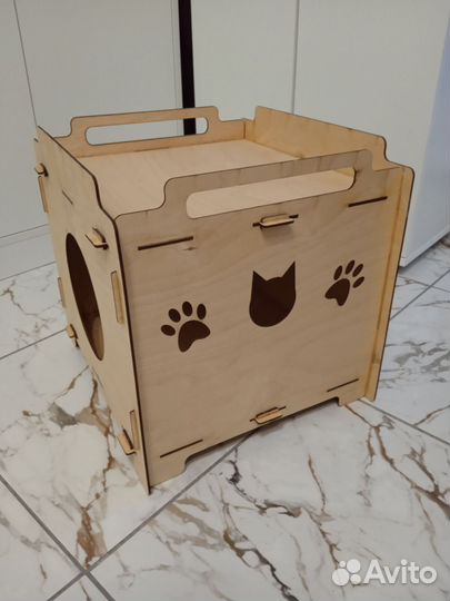 Будка, домик для кошки или небольшой собачки