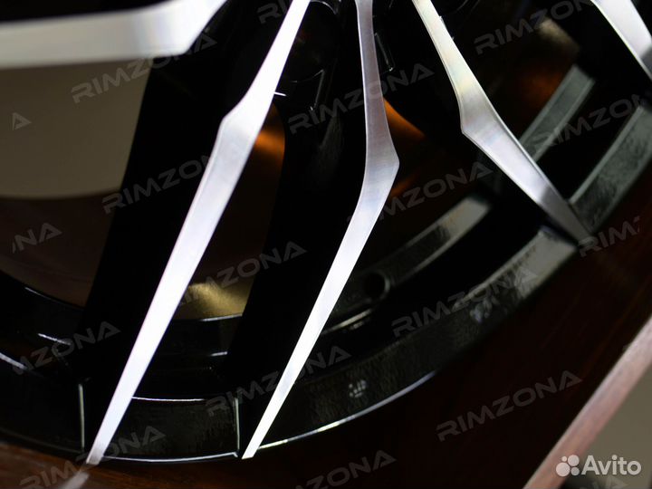 Литые диски HRE R17 для Kia. Арт861