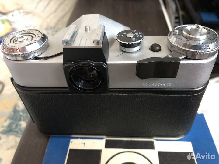 Плёночный фотоаппарат Зенит Е