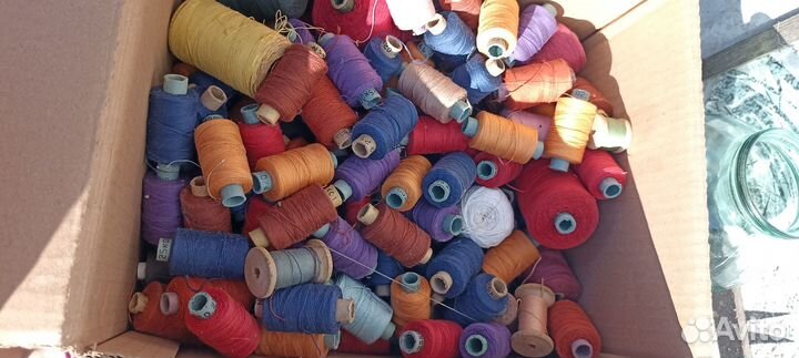 Нитки для шитья