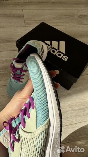 Кроссовки женские adidas