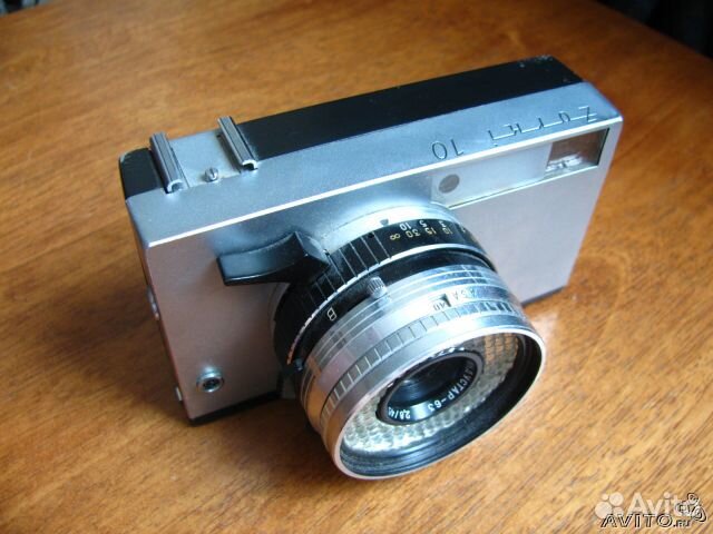 Фотоаппарат Зоркий 10