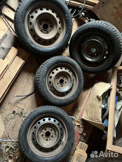 Зимняя резина 205 55 r16 шипованая бу с штампами