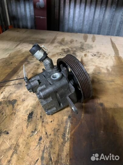 Насос гур QR20 QR25 Ниссан Икстрейл Т30