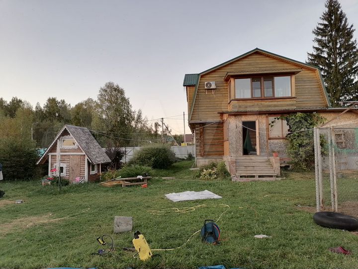 Дом 160 м² на участке 12 сот.