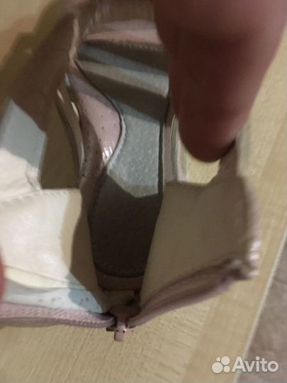 Сандалии для девочки