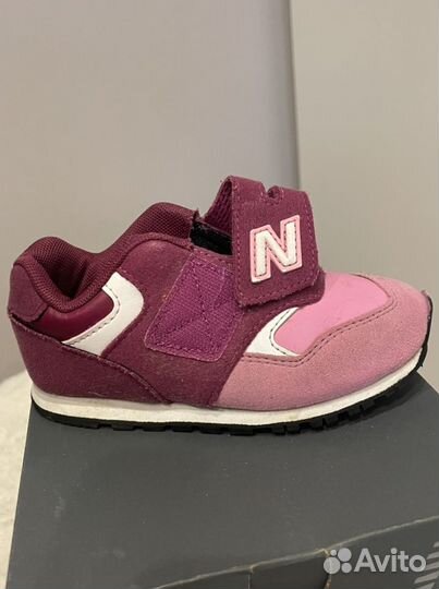 Кроссовки New balance для девочки