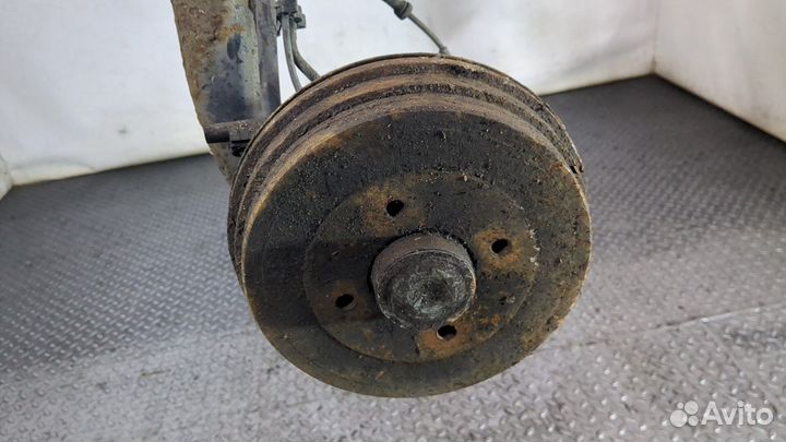 Балка подвески задняя Nissan Note E11, 2006