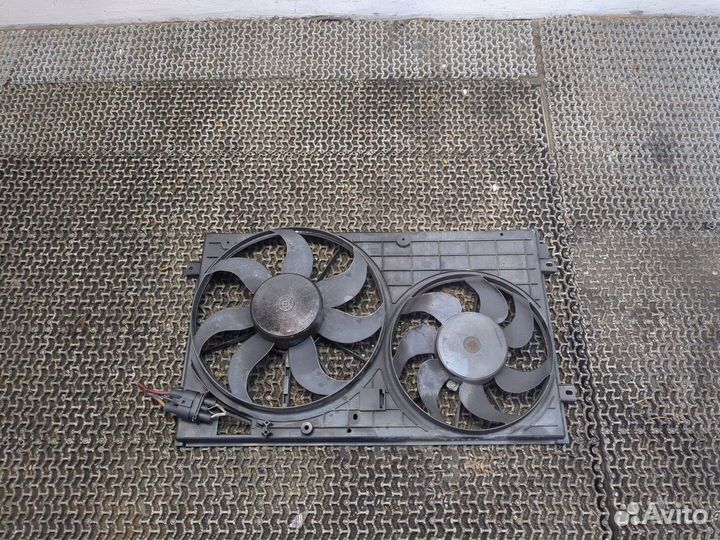 Вентилятор радиатора Volkswagen Touran, 2004