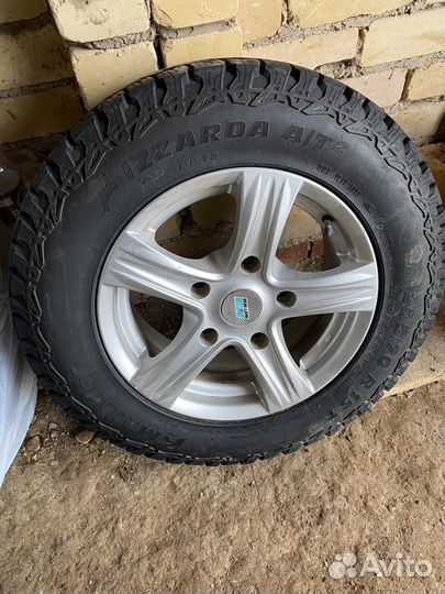 Matador MP 72 Izzarda A/T 2 205/70 R15 96H