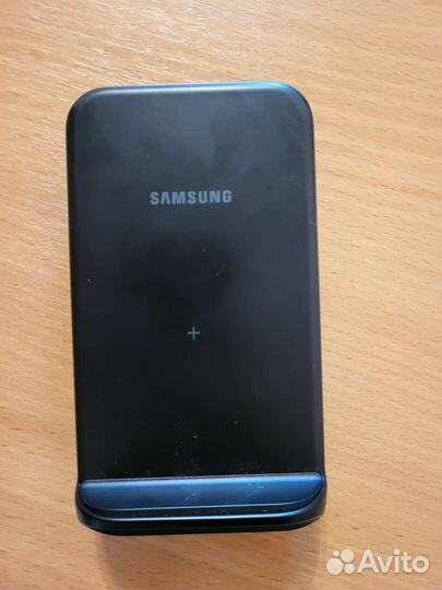 Беспроводная зарядка samsung
