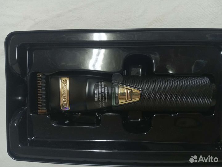 Машинка для стрижки волос профессиональная