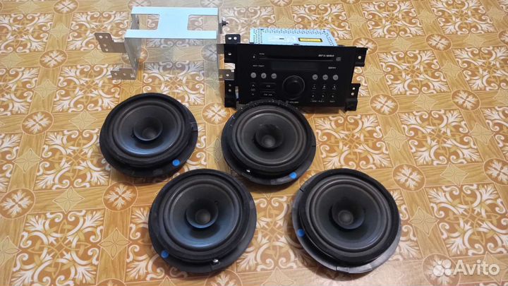 Музыка, колонки и гу с Suzuki grand vitara