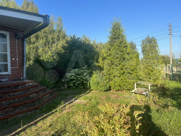 Дом 318 м² на участке 21 сот.