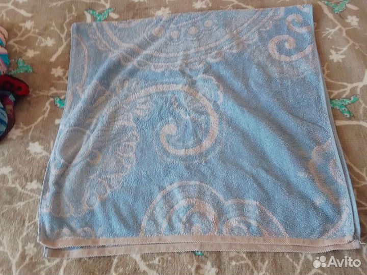 Пакетом полотенца на дачу, на ветошь