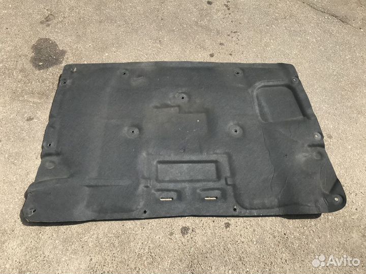 Шумоизоляция капота Ford Mustang V 09-14