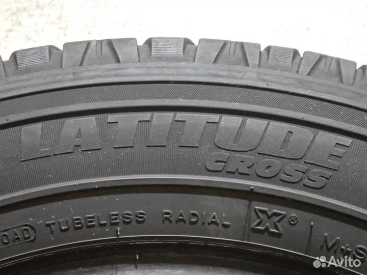 Michelin Latitude Cross 235/60 R16 104H