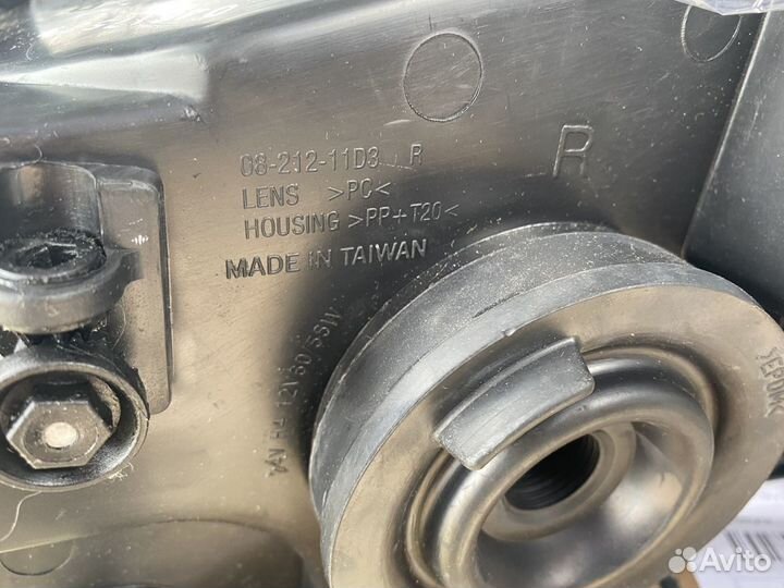 Фара правая на toyota camry 30