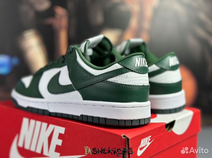 Кроссовки Nike Dunk Low Retro 