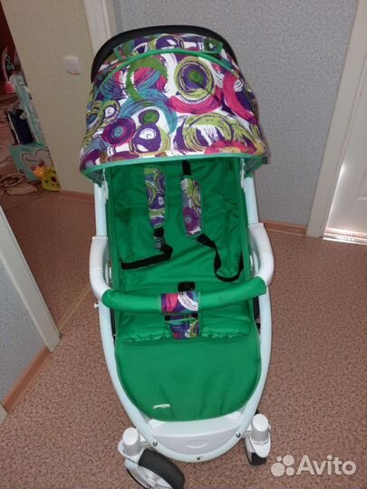 Прогулочная коляска как новая