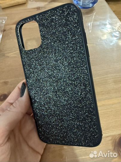 Чехлы на iPhone 11