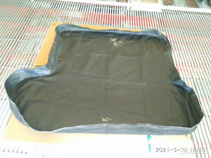 Коврик в багажник Шкода Актавия