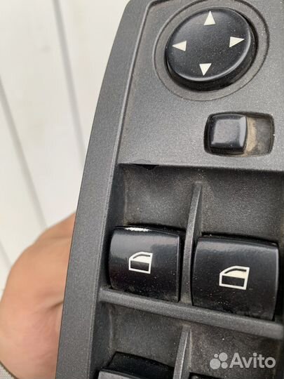 Блок управления стеклоподъемниками X3 E83 BMW