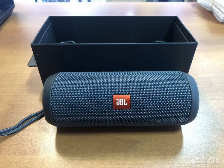 Портативная колонка jbl flip essential Original