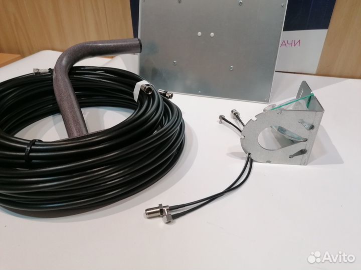 Антенный комп. KAA 18 дБ F для усил. 2G/3G/4G/wifi