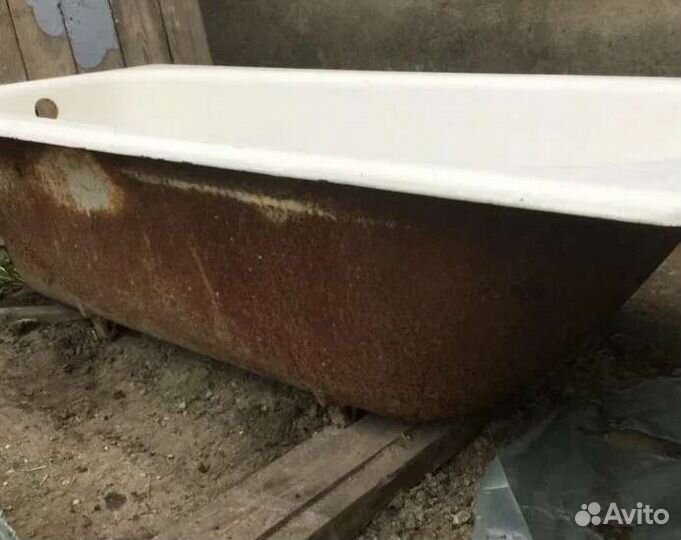 Ванна чугунная