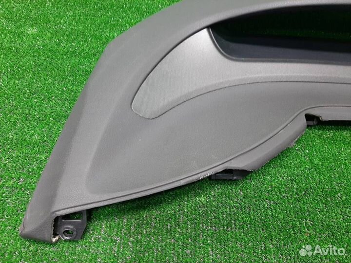 Накладка торпедо левая Honda Civic 4D (FD) 2006