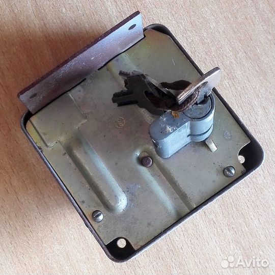 Замок Дверной с Ключами СССР в Сад на Дачу Гараж