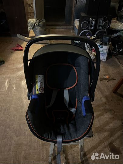 Автолюлька britax romer с базой