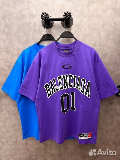 Balenciaga футболка стиль 2025