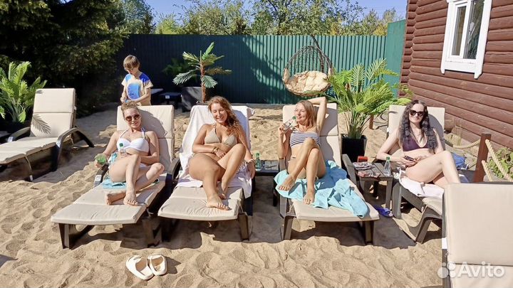 Отдых у бассейна Зеленоград