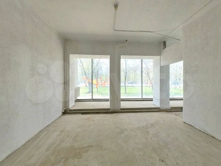 Продам торговое помещение, 379.2 м²