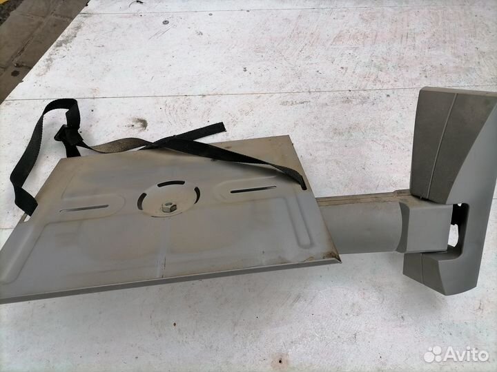 Подставка под телевизор