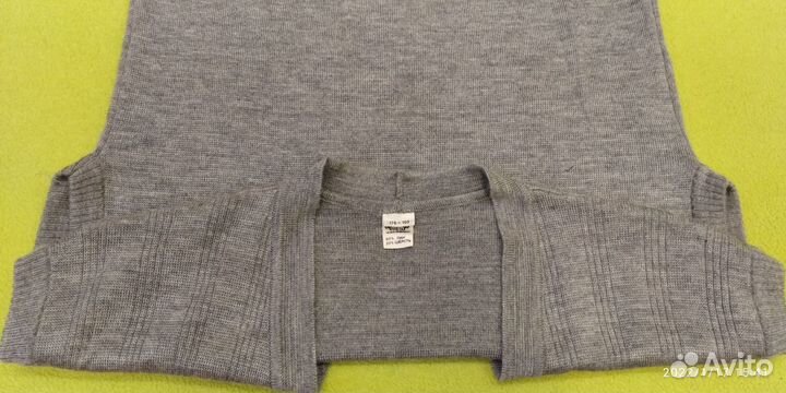 Жилетки, безрукавки M. Джемпер мужской L