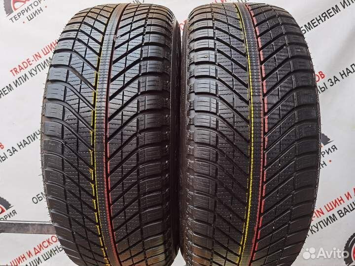 Goodyear Vector 4Seasons 235/55 R17 99V