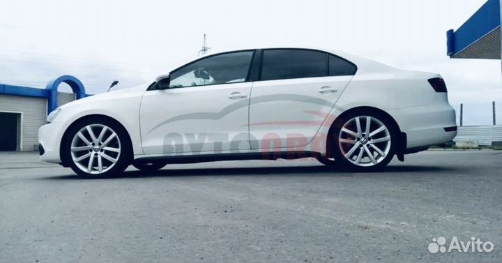 Колеса на volkswagen R17. Пасат Джета оригинал