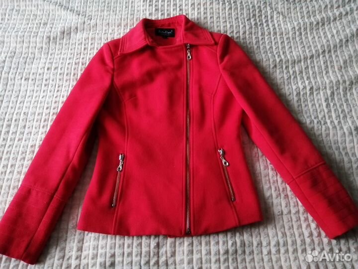 Пальто женское 42 44