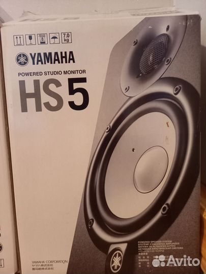 Yamaha hs5
