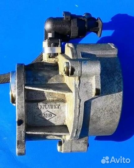 Насос вакуумный Ниссан Примьера 2004