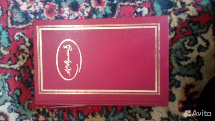 Продаю новые книги