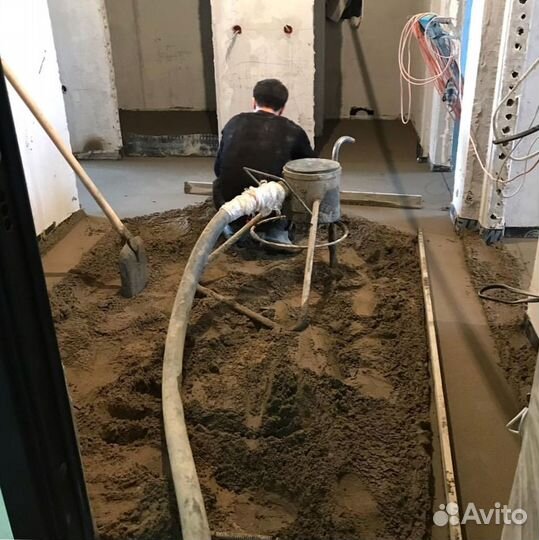 Механизированная полусухая стяжка пола