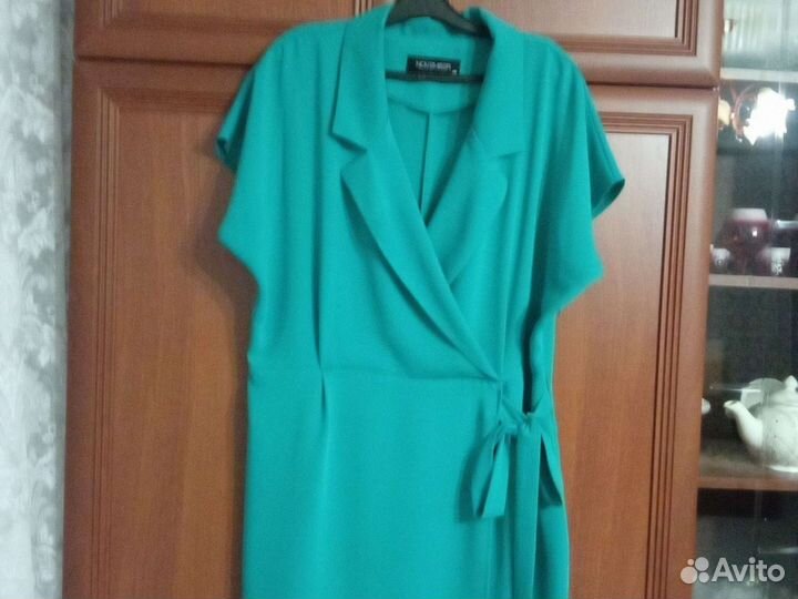 Продам платье 54-56