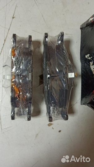 Тормозные колодки переднее Chevrolet Lanos