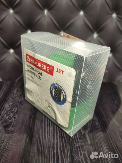 Механическая точилка для карандашей