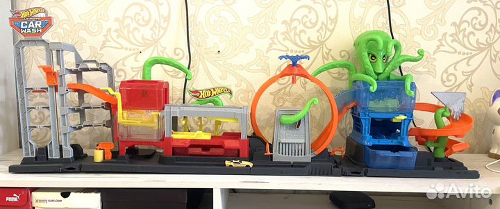 Набор игровой Hot Wheels автомойка с осьминогом