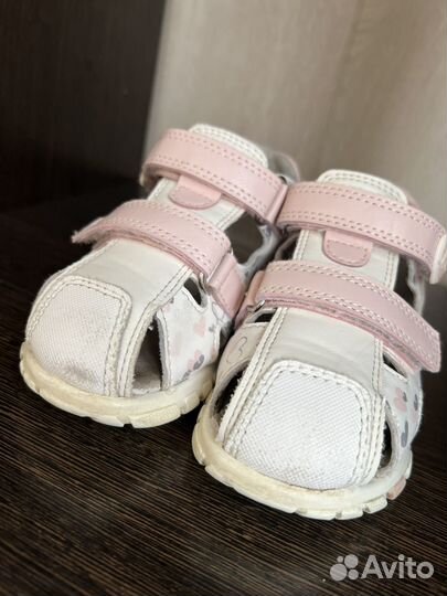 Сандалии для девочки детский сад 23